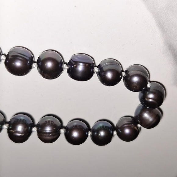 🦪 Stunning vintage black pearl knotted necklace. 18" freshwater dyed. - Picture 13 of 17